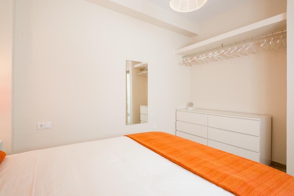 Thyssen Museum Apartment Malaga Luaran gambar